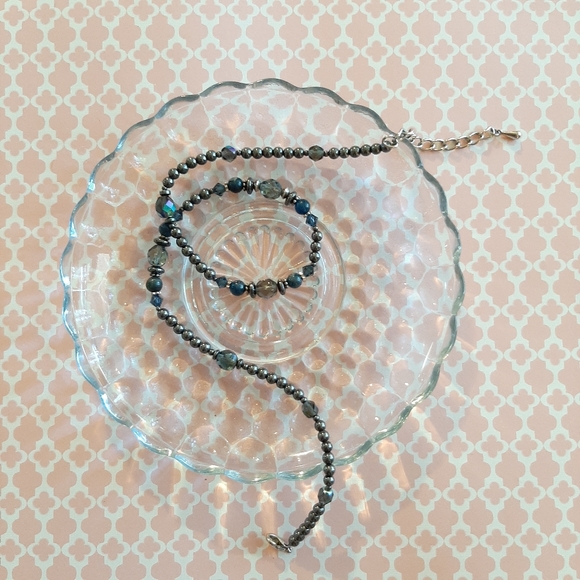 Artisan made beaded and hematite necklace - Picture 3 of 3